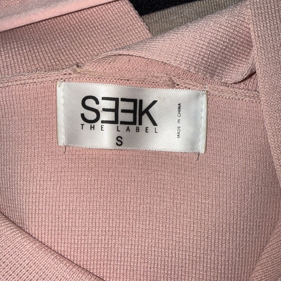 Square-Neck Mini Bodycon Dress in Dusty Rose - Picture 4 of 4